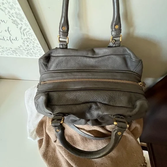 Marc Jacobs Gray Shoulder Bag - Picture 5 of 13
